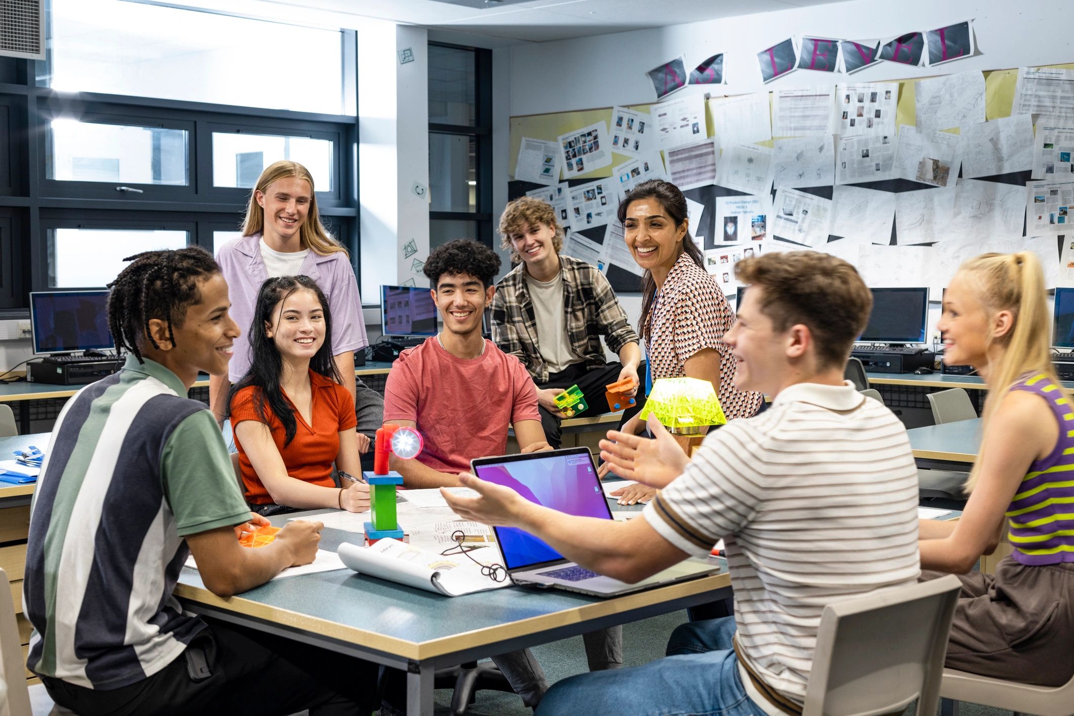 Collaborative classroom environment with students and teacher